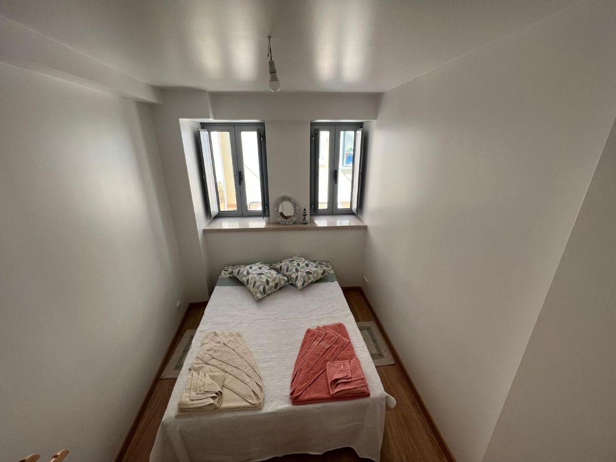 Apartamento Familia Silva Nazare Bagian luar foto